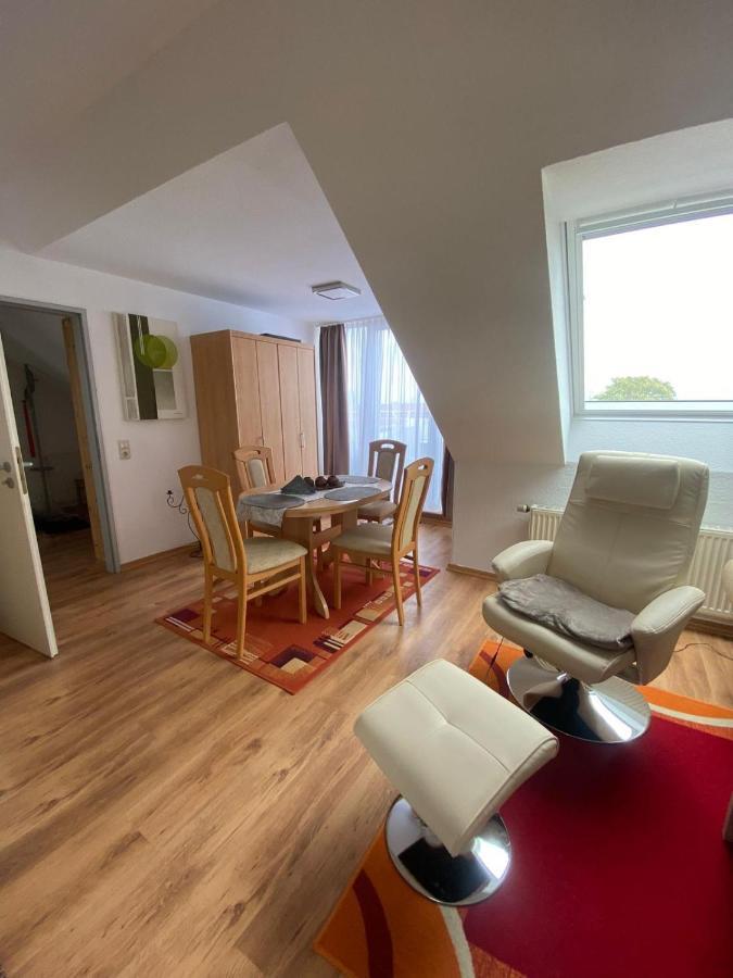 Dachgeschoss Apartment Mit Ausblick Halle (Saale) Exterior foto
