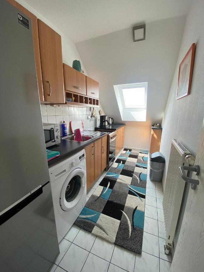 Dachgeschoss Apartment Mit Ausblick Halle (Saale) Exterior foto